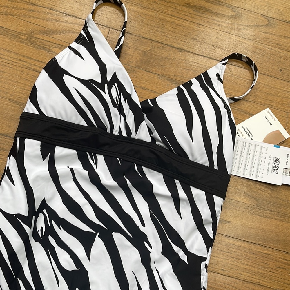 Body Shaper Swimsuit 12 | CONTOURS BY COCO REEF | Shapemaker Swimwear 12 - Picture 5 of 16